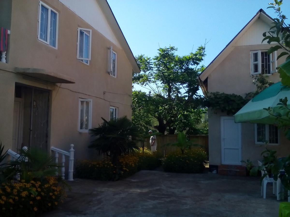 Guest House Giorgi Ureki Esterno foto